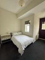 Armyn House Apartments