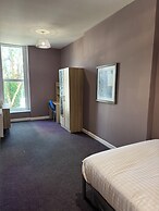 Armyn House Apartments