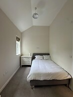 Armyn House Apartments