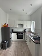 Armyn House Apartments