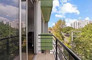 Spacious Apt Near Centro Historico