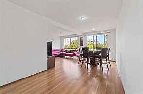 Spacious Apt Near Centro Historico