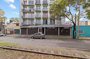 Spacious Apt Near Centro Historico