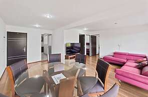 Spacious Apt Near Centro Historico