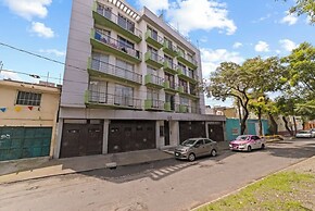 Spacious Apt Near Centro Historico