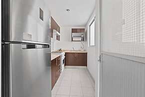 Spacious Apt Near Centro Historico