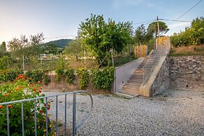 Valle del Sole Winery Farmhouse