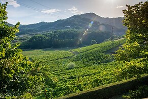 Valle del Sole Winery Farmhouse