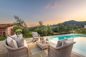 Valle del Sole Winery Farmhouse