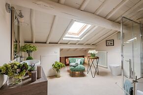 Valle del Sole Winery Farmhouse