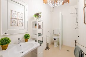 Valle del Sole Winery Farmhouse