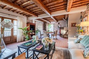 Valle del Sole Winery Farmhouse