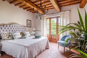 Valle del Sole Winery Farmhouse