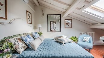 Valle del Sole Winery Farmhouse