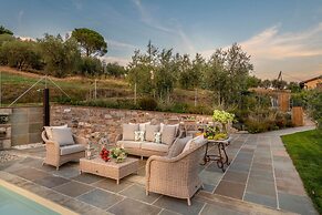 Valle del Sole Winery Farmhouse