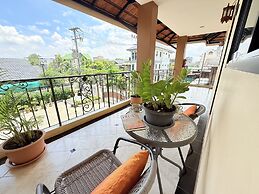 Laph Kham House