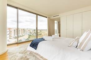 Luxury 2BR Sea view Pool