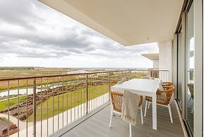 Luxury 2BR Sea view Pool