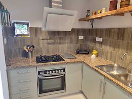 Mina25 by 7Escalones