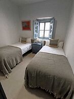 Mina25 by 7Escalones