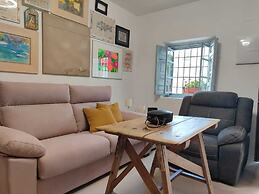 Mina25 by 7Escalones