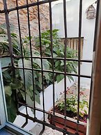 Mina25 by 7Escalones