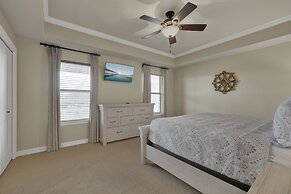 Canyon Lakehouse Panoramic Lake Views With Firepit!