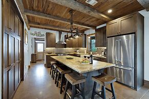 West End Luxury Retreat With Resort Style Pool and Hot Tub!