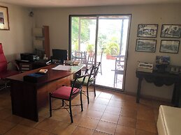 River-View Apart-Hotel