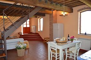 Apartment With Wonderful View in the Crete Senesi