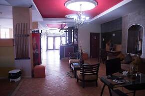 Tropical Inn
