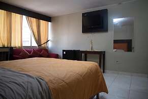 Tropical Inn