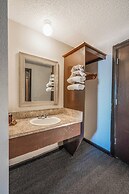 Unicorn Inn by OYO Portland