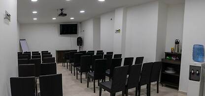 Hotel Plataneras Plaza