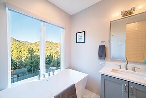 Ruin Hill Kokopeli Pine