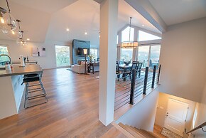 Ruin Hill Kokopeli Pine