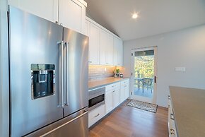 Ruin Hill Kokopeli Pine