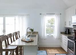 Modern Apartment St.Georges Bermuda