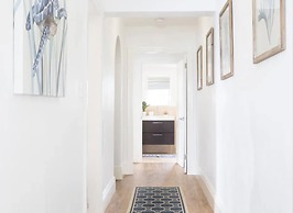 Modern Apartment St.Georges Bermuda