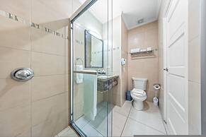 Charming 1br1ba Condo Steps From Eagle Beach