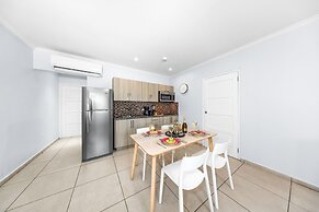 Charming 1br1ba Condo Steps From Eagle Beach