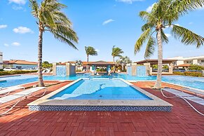 Charming 1br1ba Condo Steps From Eagle Beach