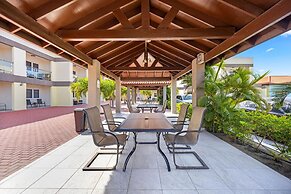 Charming 1br1ba Condo Steps From Eagle Beach