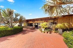 Charming 1br1ba Condo Steps From Eagle Beach