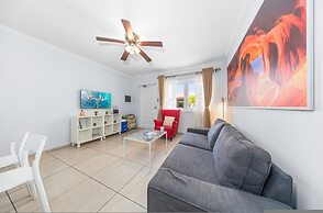 Charming 1br1ba Condo Steps From Eagle Beach