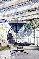 StayAU 4BR Lakeside Retreat in Seabrook