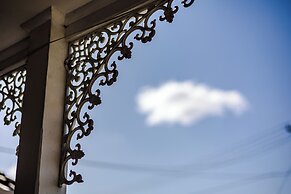 StayAU 4BR Lakeside Retreat in Seabrook