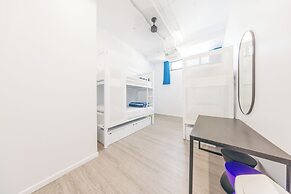 Maze Backpackers Gold Coast