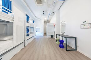 Maze Backpackers Gold Coast