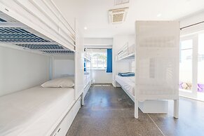 Maze Backpackers Gold Coast